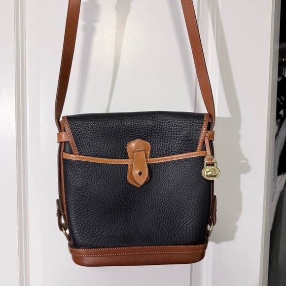 Dooney & Bourke Black and Brown Leather vintage Bag - Picture 8 of 8